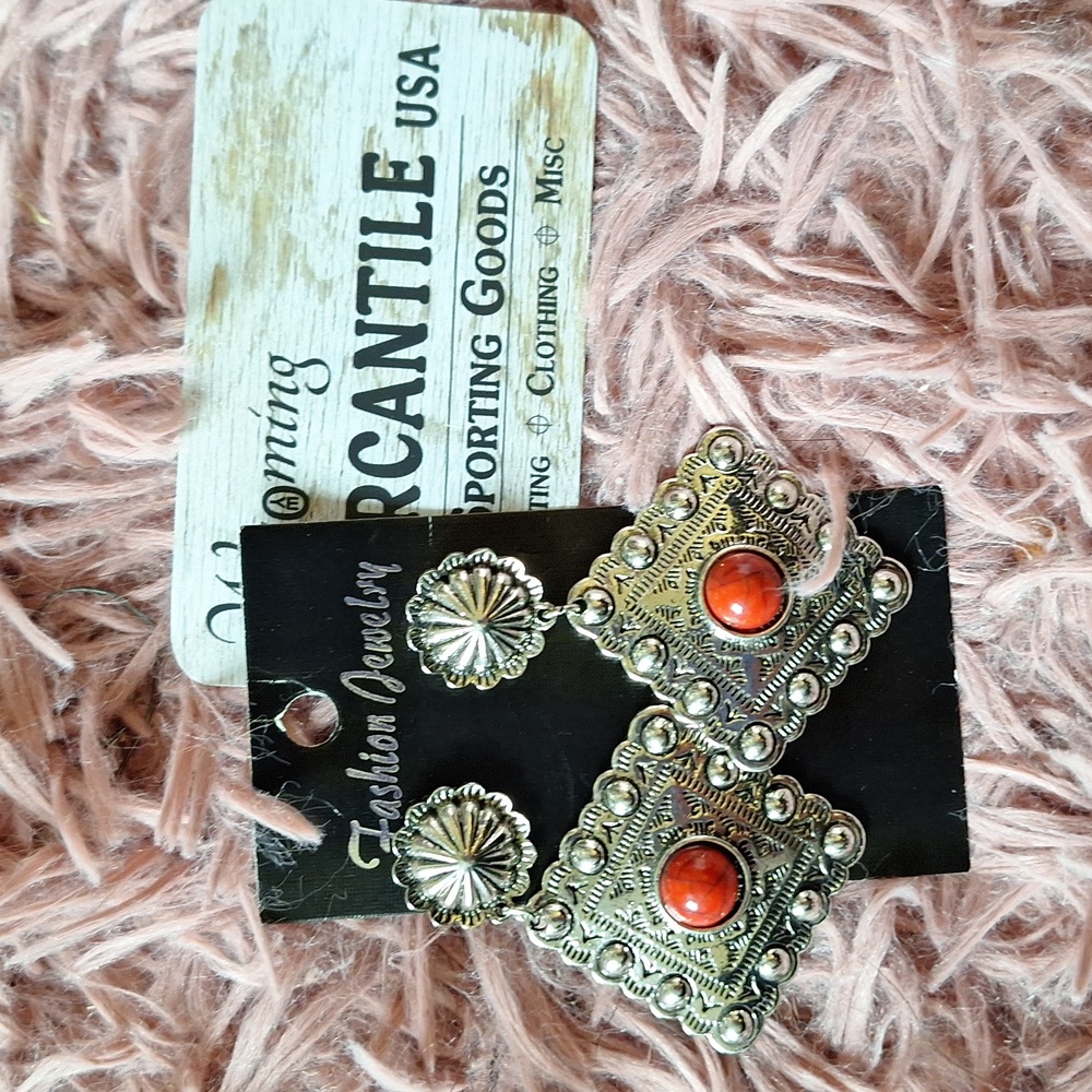 Wyoming Fashion Jewelry